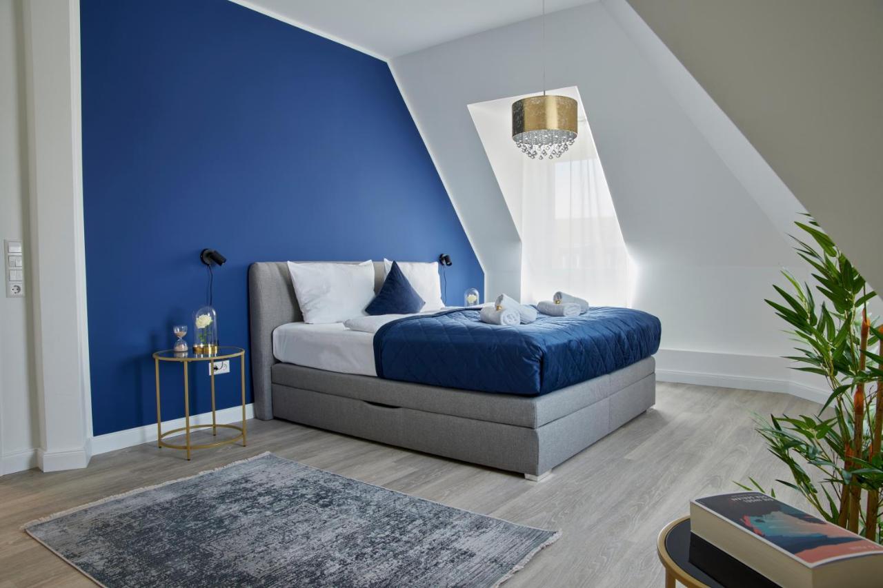 Schlossberg Residences - Xxl-Design-Apartment Mit Schlossblick Fuer Bis Zu 12 Personen Schwetzingen Dış mekan fotoğraf