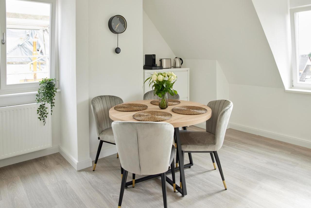 Schlossberg Residences - Xxl-Design-Apartment Mit Schlossblick Fuer Bis Zu 12 Personen Schwetzingen Dış mekan fotoğraf